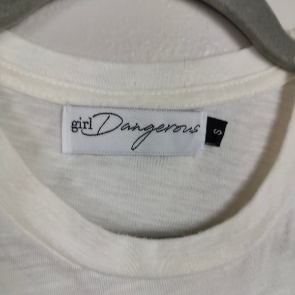 Girl Dangerous Tank Top Womens Small Cosmic Dreaming Graphic Muscle Tee White - Picture 6 of 9